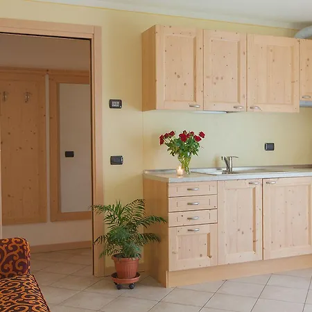 Raggio Di Luce Otel 4*