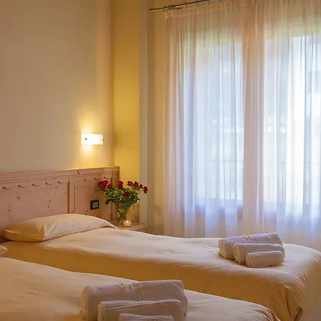 Szálloda Raggio Di Luce 4*